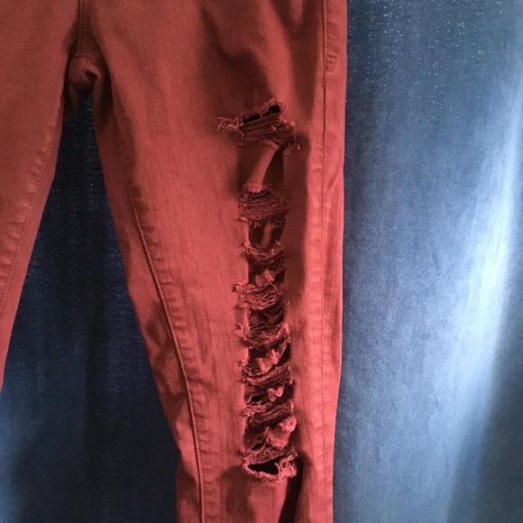 FRAME | Distressed Skinny Jeans - Picture 6 of 8